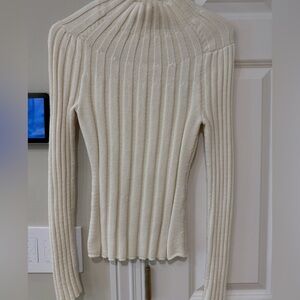 Banana Republic Cream Ribbed Turtleneck Sweater